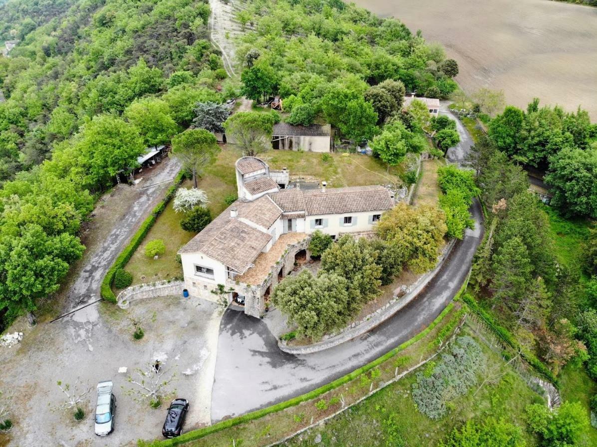 "Le Pigeonnier" Chambre D'Hote Piegros-la-Clastre Luaran gambar